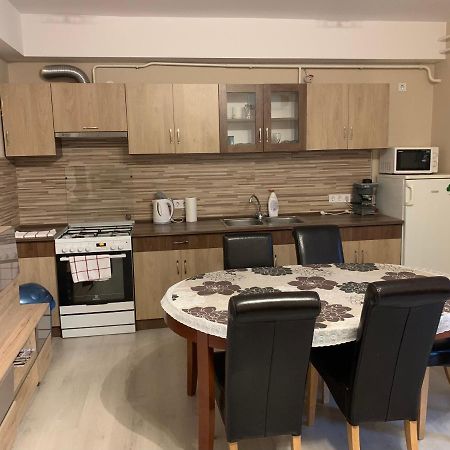 Malom Vendeghaz Villa Сарвас Екстериор снимка